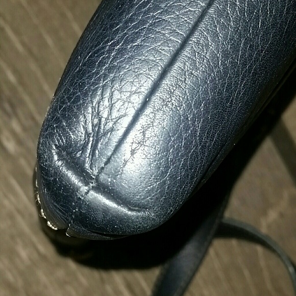 Fossil genuine leather crossbody - Picture 7 of 8